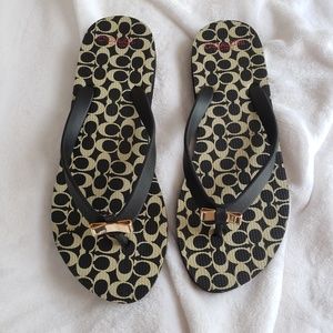 Coach flip flops